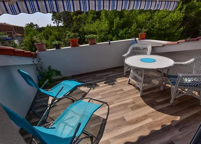 Dili Апартаменты *